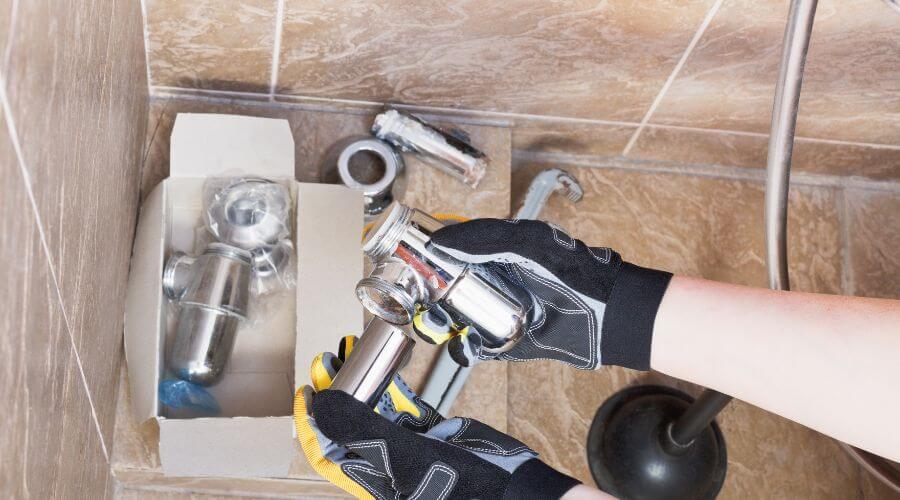 Professional gutter cleaning in Springville, IA
